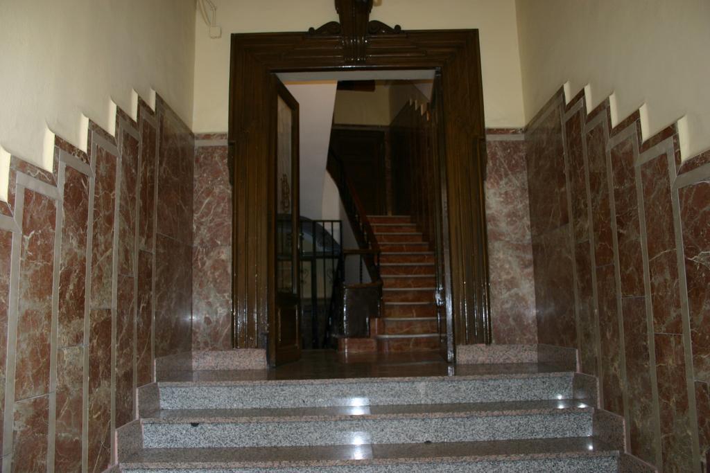 Hostal Hispanico I ซาลามังกา ภายนอก รูปภาพ