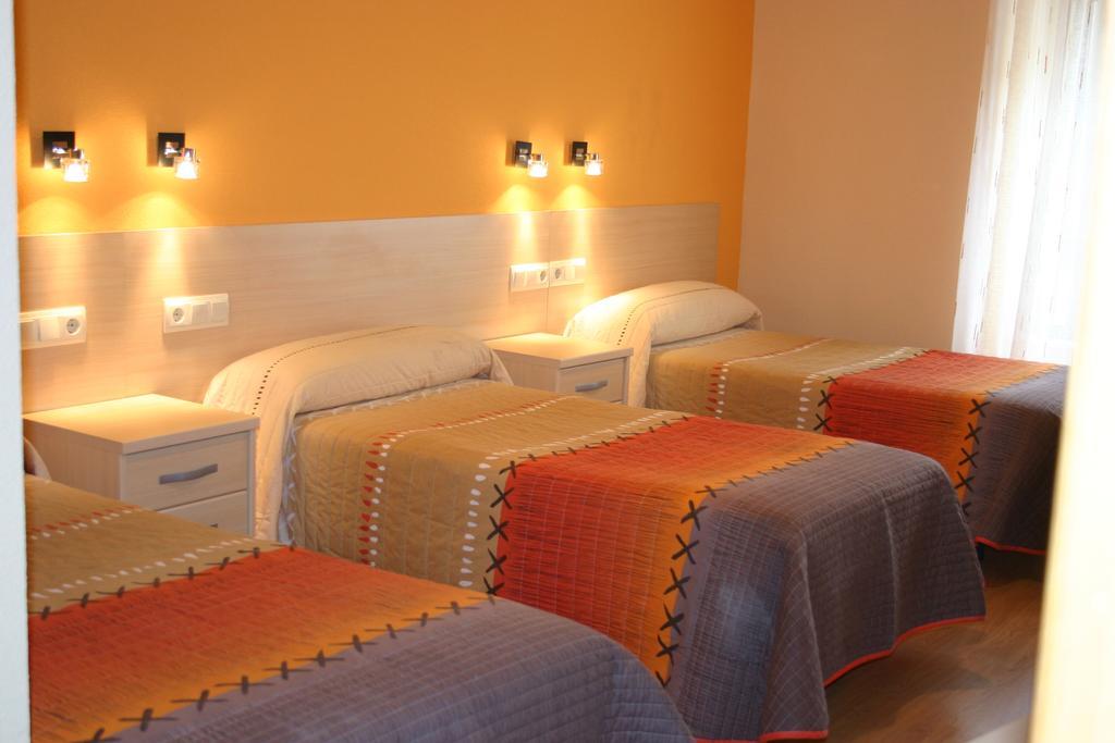 Hostal Hispanico I ซาลามังกา ภายนอก รูปภาพ