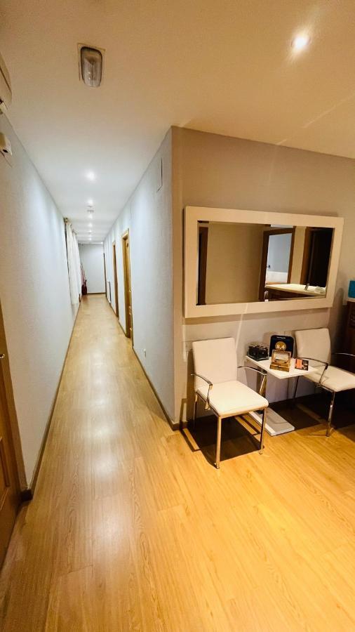 Hostal Hispanico I ซาลามังกา ภายนอก รูปภาพ