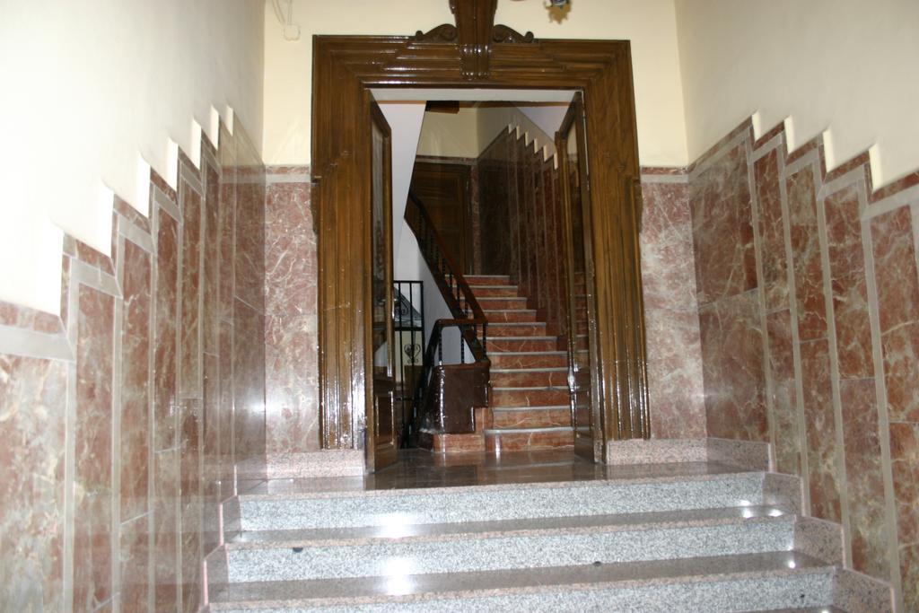Hostal Hispanico I ซาลามังกา ภายนอก รูปภาพ