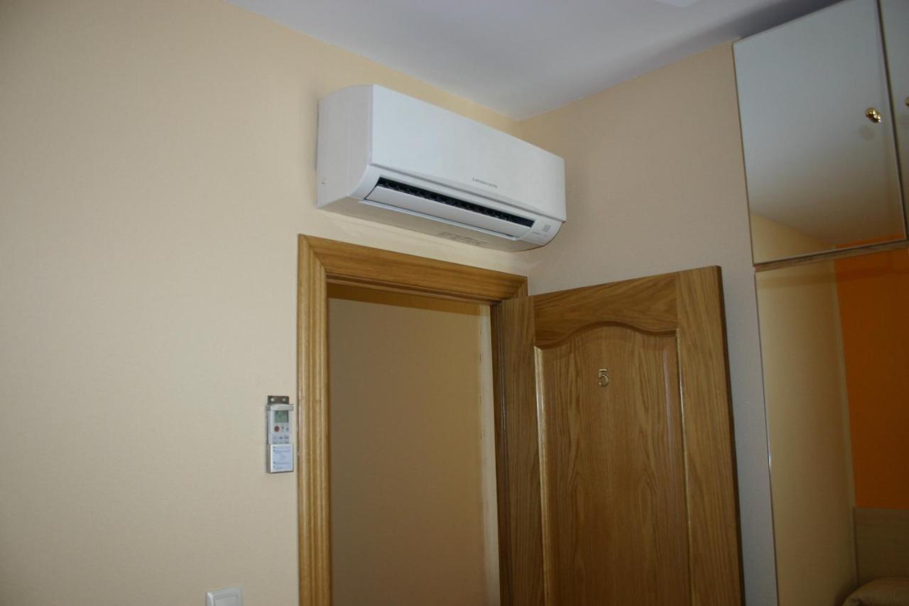 Hostal Hispanico I ซาลามังกา ภายนอก รูปภาพ
